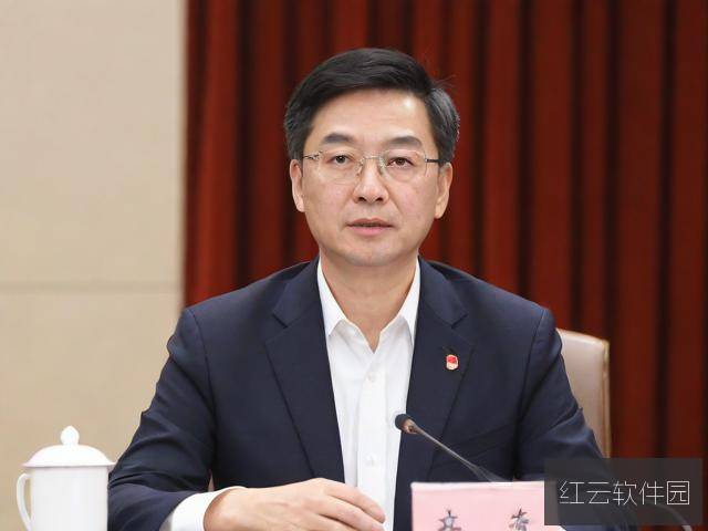 权力与舆论的漩涡，从张津瑜事件看老马阿飞大哥背后的社会镜像